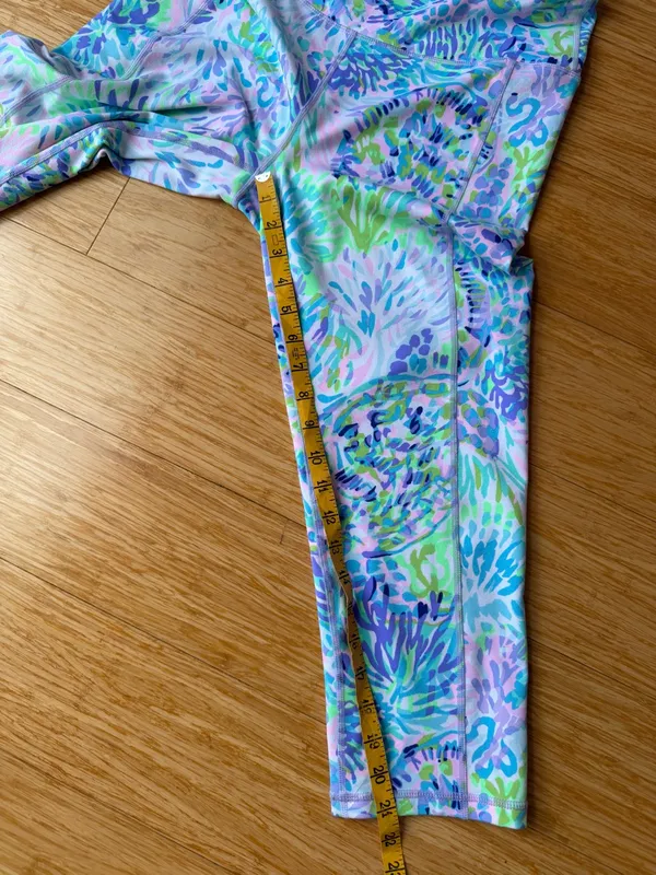 Lilly Pulitzer Luxletic Tropical Floral Crop Leggings Large Pockets - Image 7