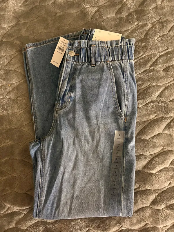 American Eagle Outfitters Mom Jeans - Image 3