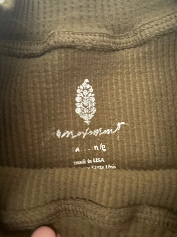 Free People Olive Green Ribbed Crop Tank Top - Image 4