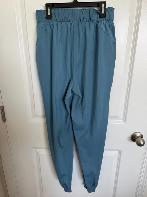 Lululemon Stretch High-Rise Jogger Full Length 6 - Image 4