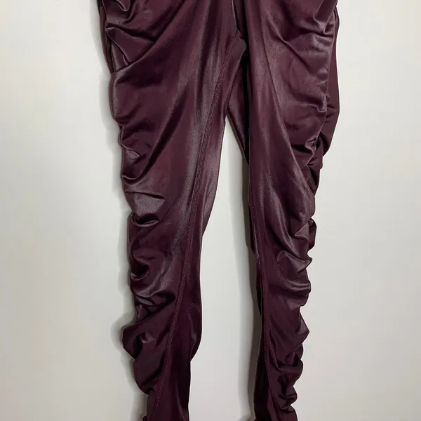 Alo yoga High-Waist Cinched Legging Oxblood Shine Purple Womens Large - Image 11