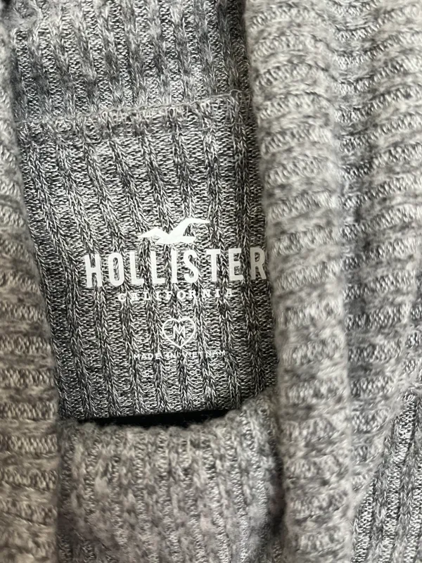 Hollister Gray Sweatshirt Drop Shoulder Long Sleeves Top - Image 4