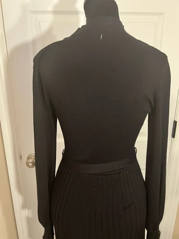 Nina Leonard Black fall pleated evening sweater dress - Image 4