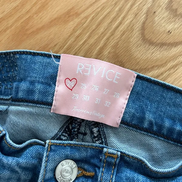 REVICE Denim Star Jeans - Image 6