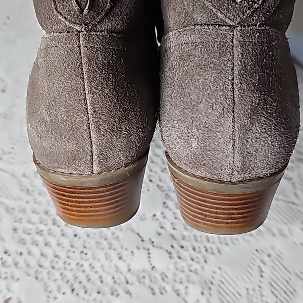 Vionic Joy Vera water resistant suede gray grey taupe ankle boots booties sz 8.5 - Image 4
