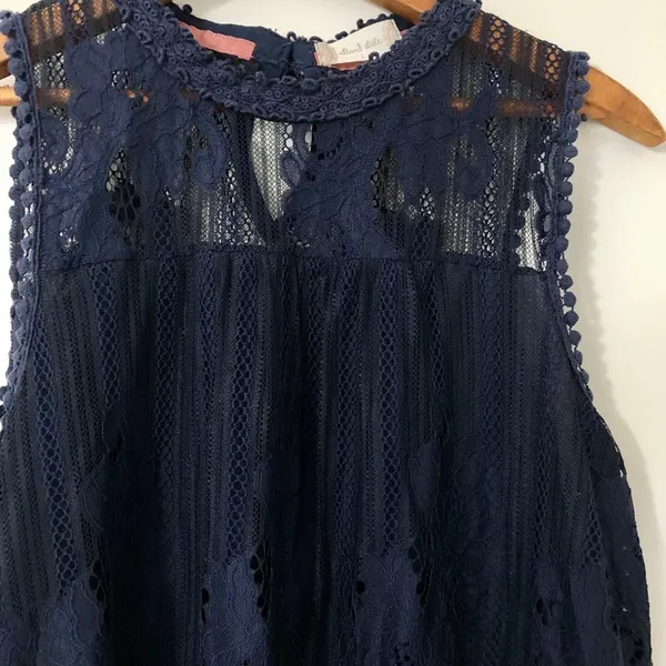Altar’d State Blue & Black Lace Sleeveless Blouse - Image 4