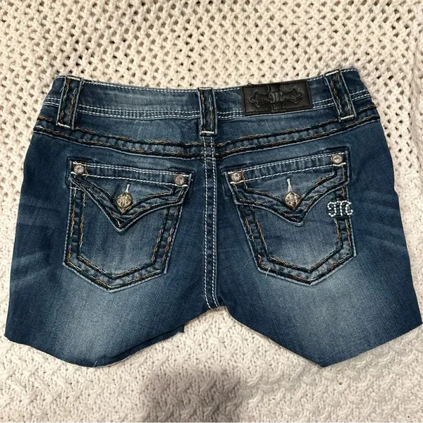Miss Me Women Cut Off Shorts sz 27 Blue Denim Bling Distressed used to be long - Image 5
