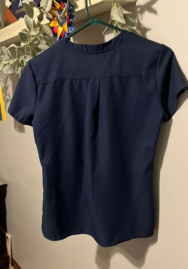 Med couture Scrubs - Image 2