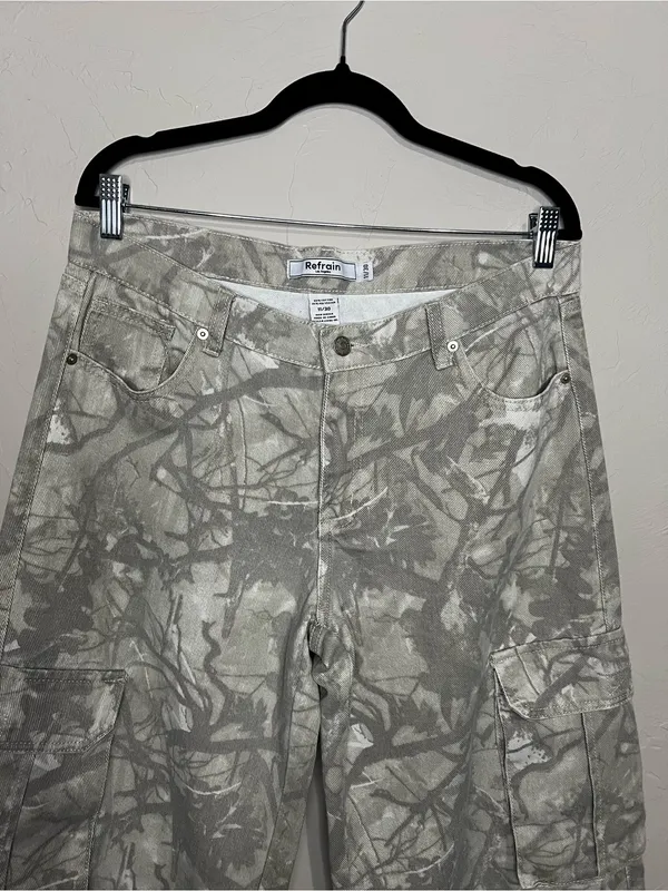 Refrain Los Angeles Super Wide Leg Gray Camo Cargo Streetwear Denim Jeans - Image 3