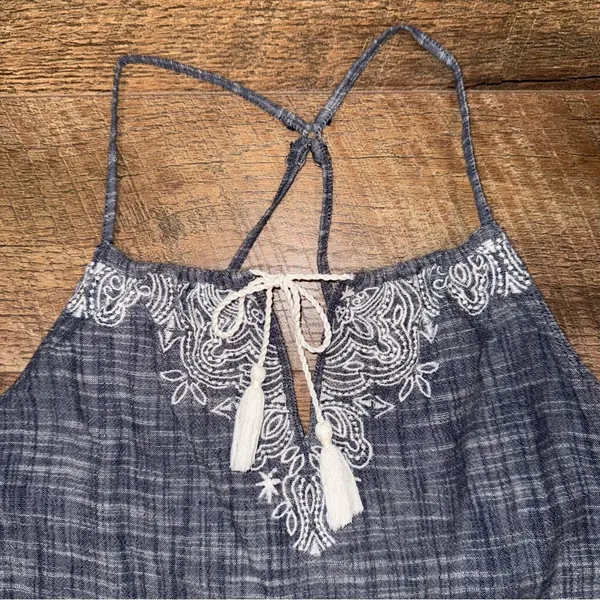 Abercrombie & Fitch Floral Embroidery Tank - Image 3