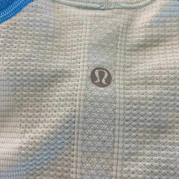 Lululemon Long Sleeve Shirt‎ Size 6 - Image 3