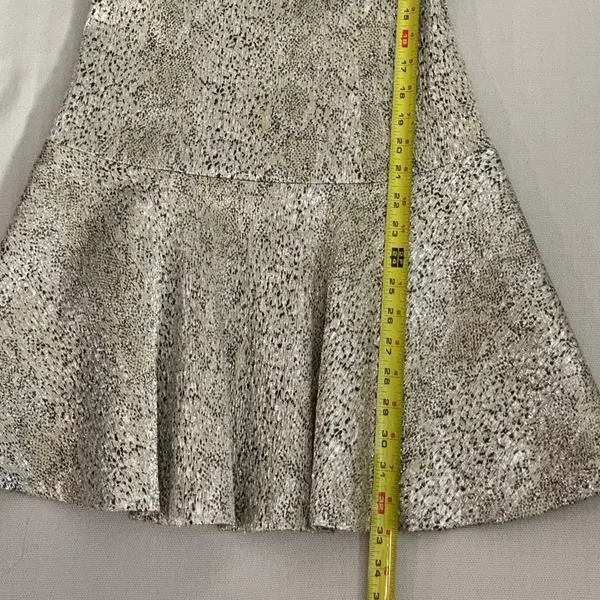 NWT Alice+ Olivia $440 Lora Drop Waist Skater Dress Size M‎ Silver Metallic - Image 8