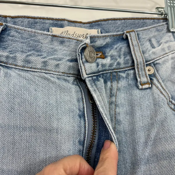 Madewell Size 26 Light Blue Perfect Vintage Jeans Straight Tapered 90s Mom Jeans - Image 4