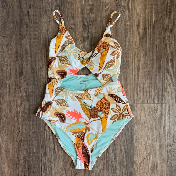 NEW Aerie Twist Front Floral Leaf Cut Out One Piece Swimsuit Size Small - Image 5