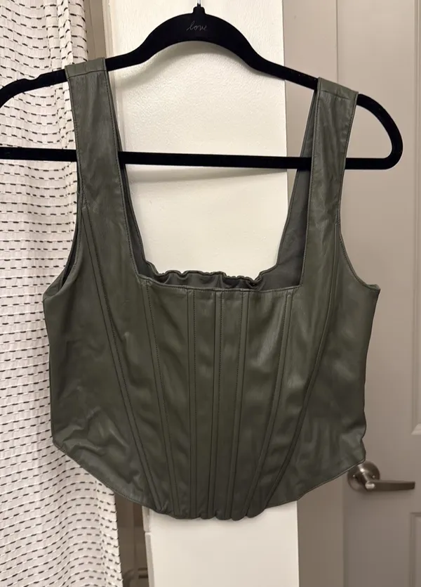 Nordstrom Rack Tank Top - Image 3