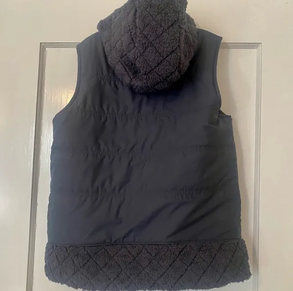 Reverseable Vest - Image 3