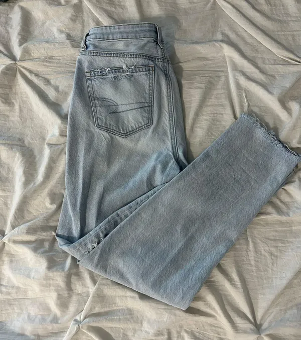 Jeans - Image 2