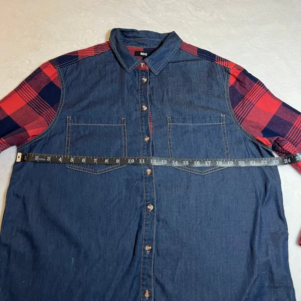 BDG Women's Mixed Media Plaid Flannel Denim Button Up Shirt Size Large Casual - Image 6