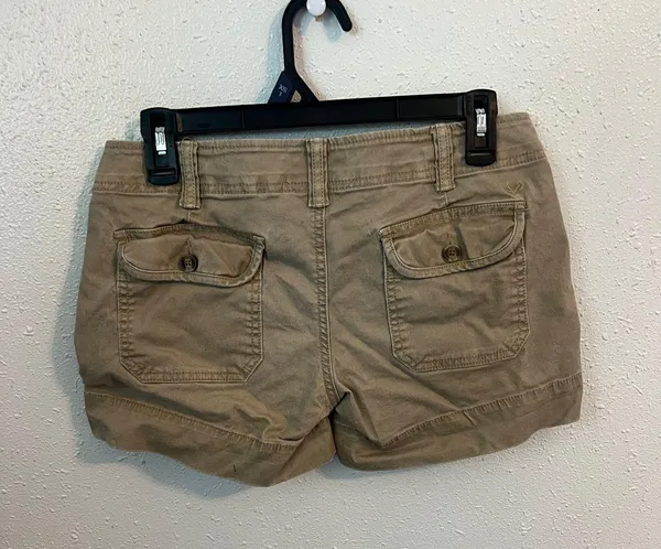 American Eagle Vintage Khaki Outfitters Shorts - Image 2