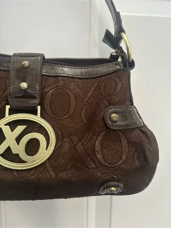 Y2K Vintage XOXO Brown Shoulder Bag with Gold Accent - Image 3