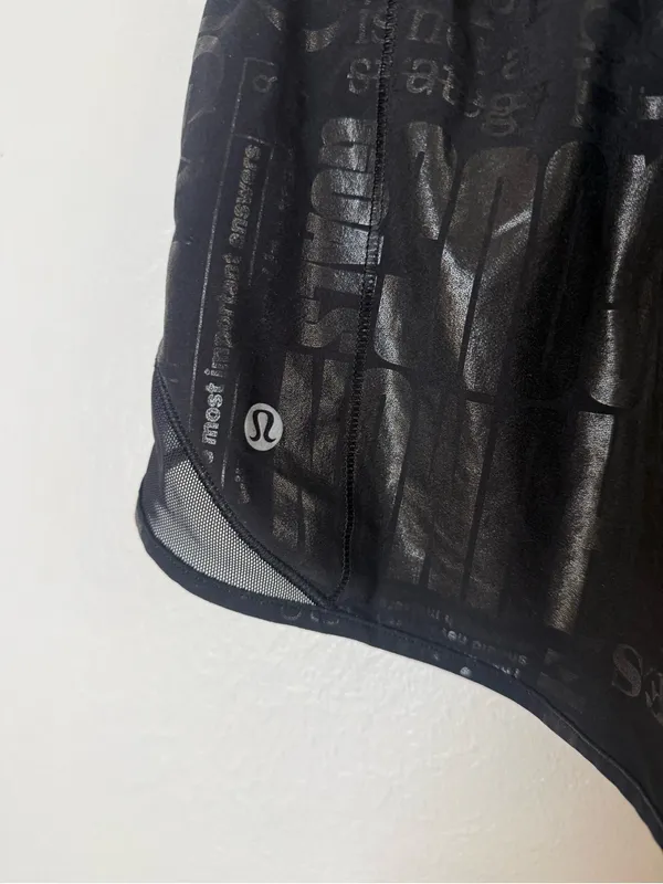 Lululemon Hotty Hot Short II *Long 4" Manifesto 20YR Manifesto Foil Black Black - Image 4