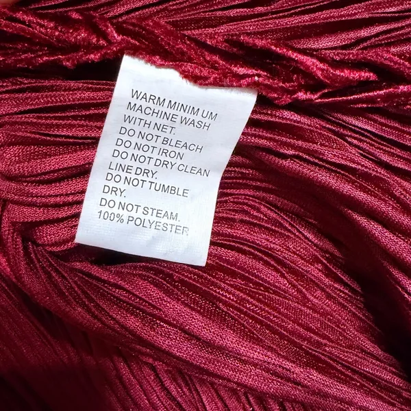 Red Pleated Long Sleeve V-Neck Midi Dress Shimmer Textured Red - Image 5