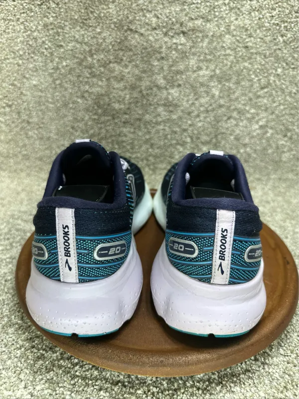 Size 9 - Brooks Glycerin 20 Peacoat W - Image 4