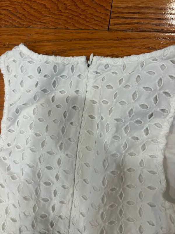 Old Navy White Eyelet Fit & Flare Dress Size 0 Bridal Shower Summer - Image 6