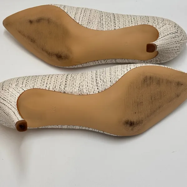 Talbots Women's Size 7 Textured Pointed Toe Pumps Ivory Tweed Kitten Heels - Image 6