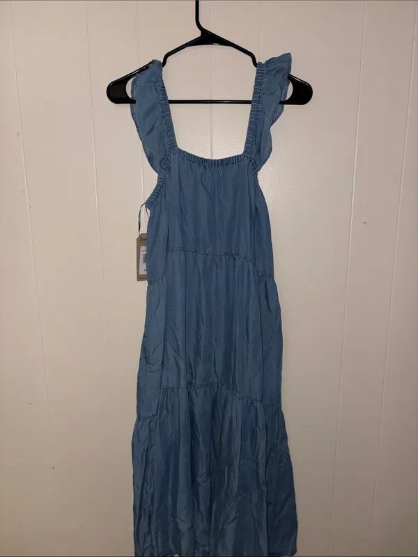 FRYE AND CO. Dusty Blue Elastic Neckline Top - Image 4