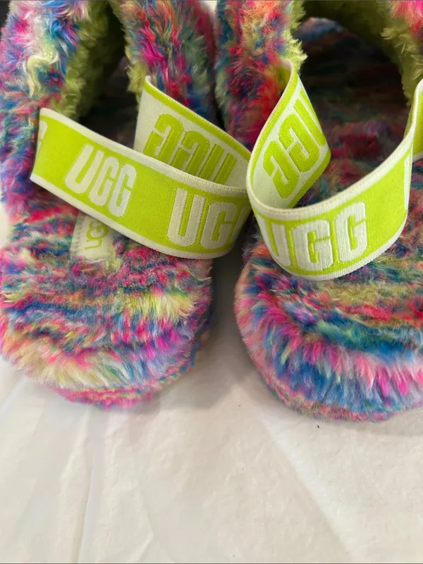 UGG fluff yeah pixelate slippers, Rainbow, Size 9-9.5, Preowned Great - Image 7