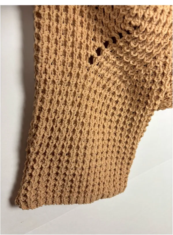 Pol Sweater Dolman Flare Sleeve Beige Knit Cropped Size Small - Image 4