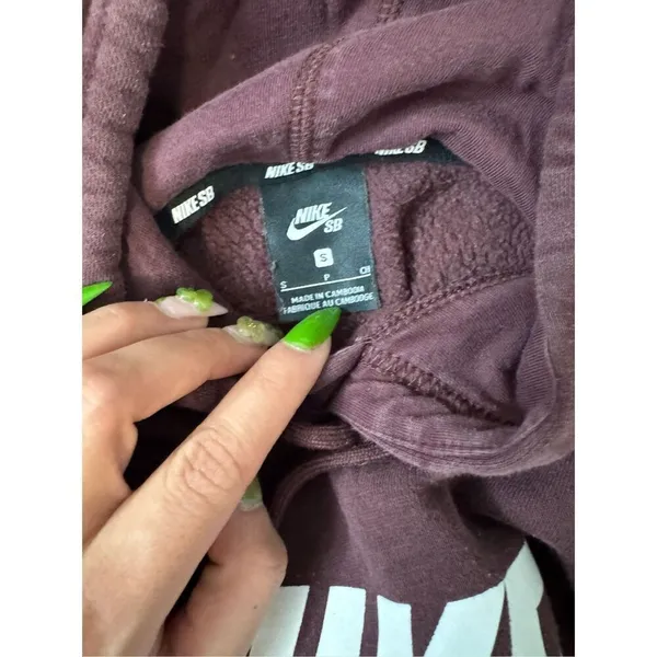 Nike pullover hoodie size small - Image 7