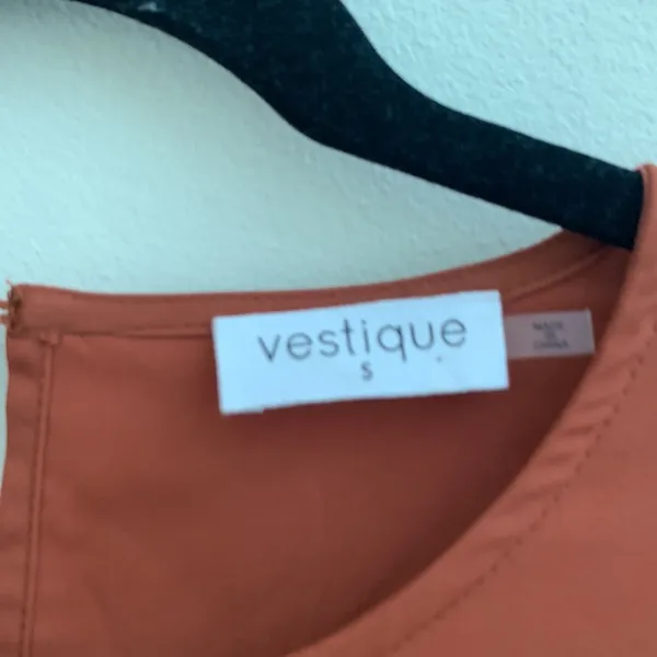 Vestique | Long Sleeve Tiered Dress - Image 3