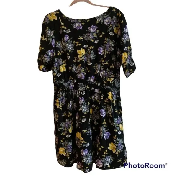 ✨ Abercrombie & Fitch floral wrap dress✨ - Image 3