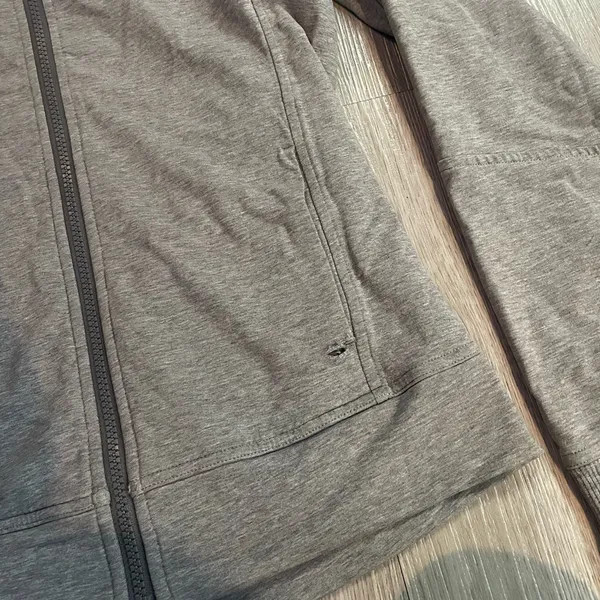 Lululemon Belle Hoodie Light Gray size 4 - Image 9