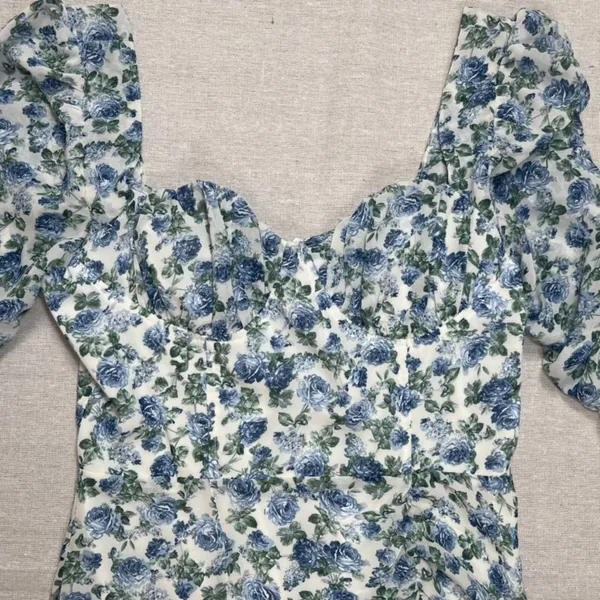 Cotton Candy | NWOT Blue and White Floral Ruched Peasant Dress | Small - Image 3