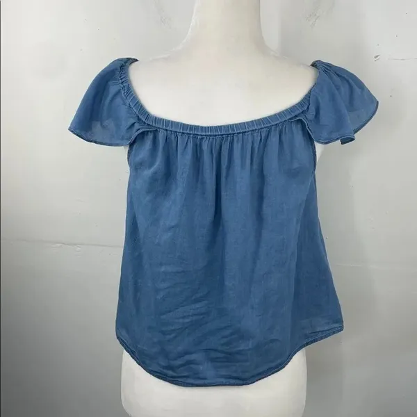 Madewell Chambray Blue Off-Shoulder Top peasant style 100% Cotton size Small - Image 8