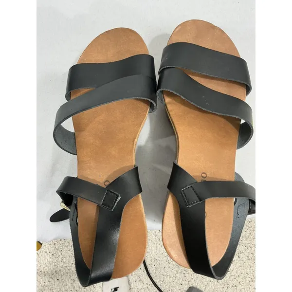 Womans Zigisoho Logic 6 Black Ankle Strap 2 Band Platform Wood Heel Sandals - Image 6