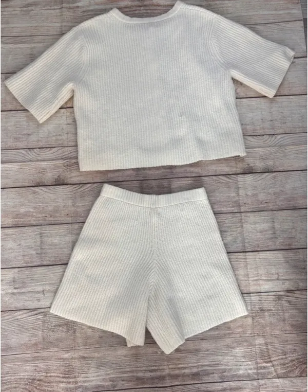 Aerie set - Image 2