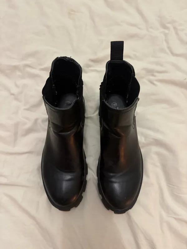 Steve Madden Boots - Image 2