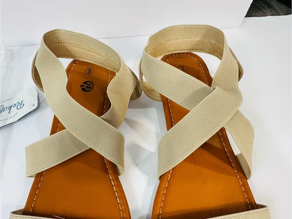 Neutral Crisscross Elastic Sandals for Women - Image 7