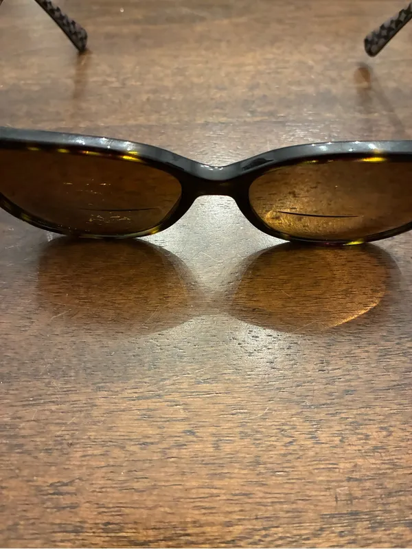 Coach Sunglasses HC8132 L109 Brown Tortoise - Image 6