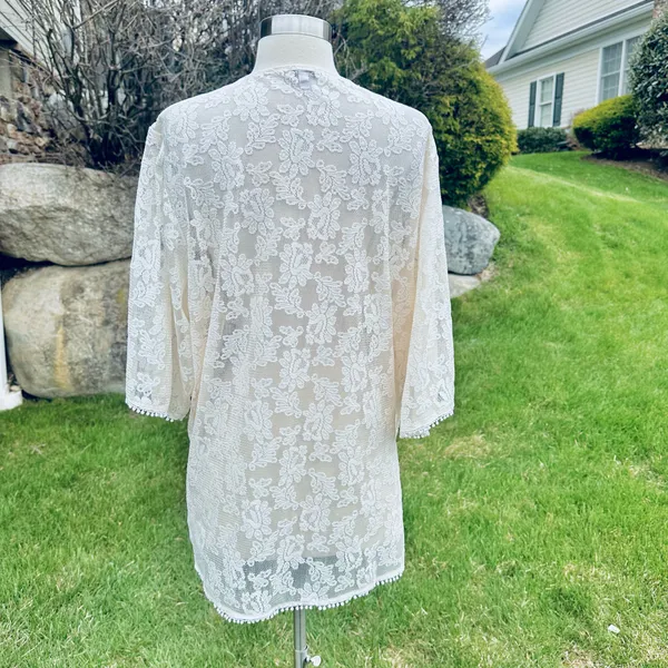 Express Cream Lace Kimono - Image 5