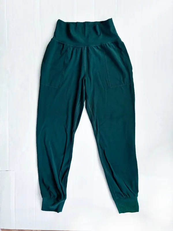 Athleta Salutation Jogger High Rise Lounge Pants - Size S - Forest Green - Image 2