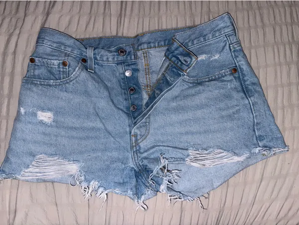 Levi’s 501 Jean Shorts - Image 2