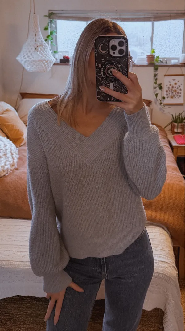 Pink Rose Comfy Blue V-neck Sweater - Image 2