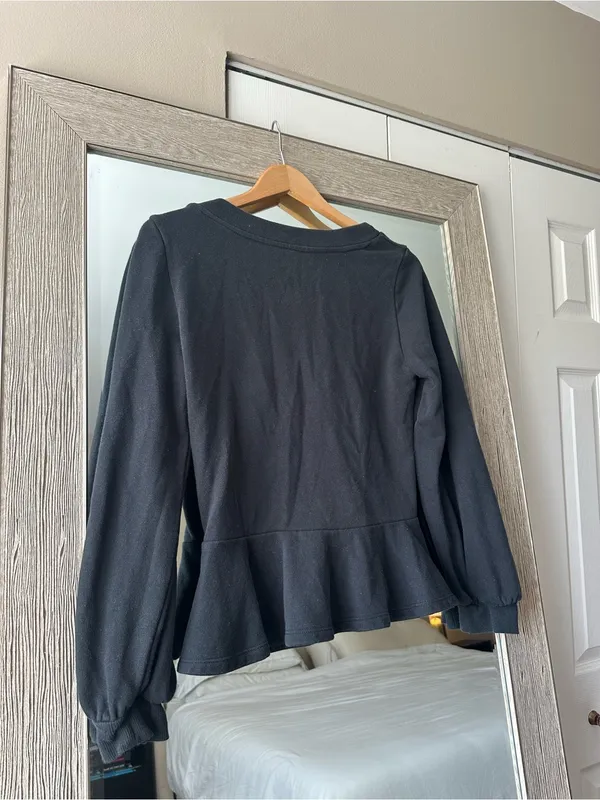 Maeve by Anthropologie Women's Black V-Neck Ruffle Peplum Sweater Blouse Medium - Image 2