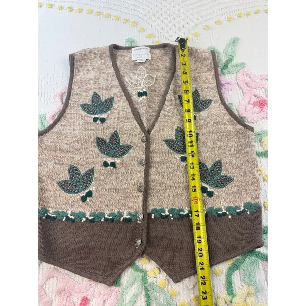 Christopher & Banks Hand Embroidered‎ Sweater Vest Brown Tan Leaf Button Front M - Image 2