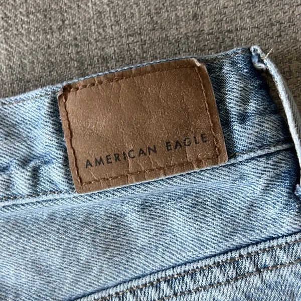American Eagle Denim 90’s Boyfriend Short - Image 4